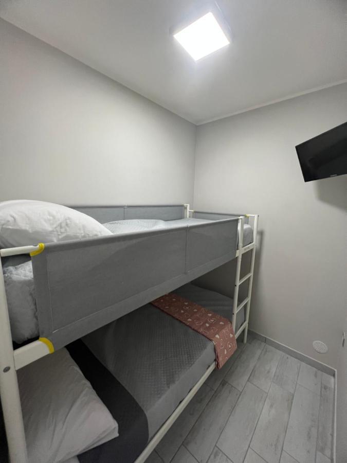 B&B Casa Vacanze Nonna Clara 나폴리 외부 사진
