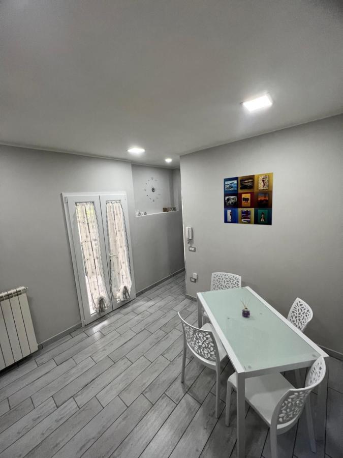 B&B Casa Vacanze Nonna Clara 나폴리 외부 사진