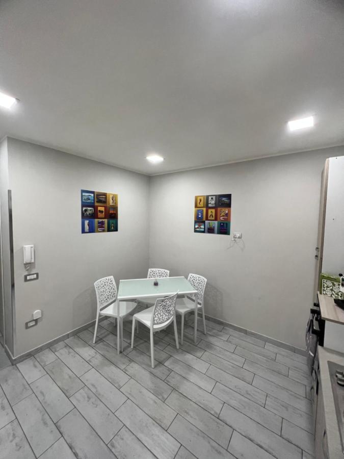 B&B Casa Vacanze Nonna Clara 나폴리 외부 사진